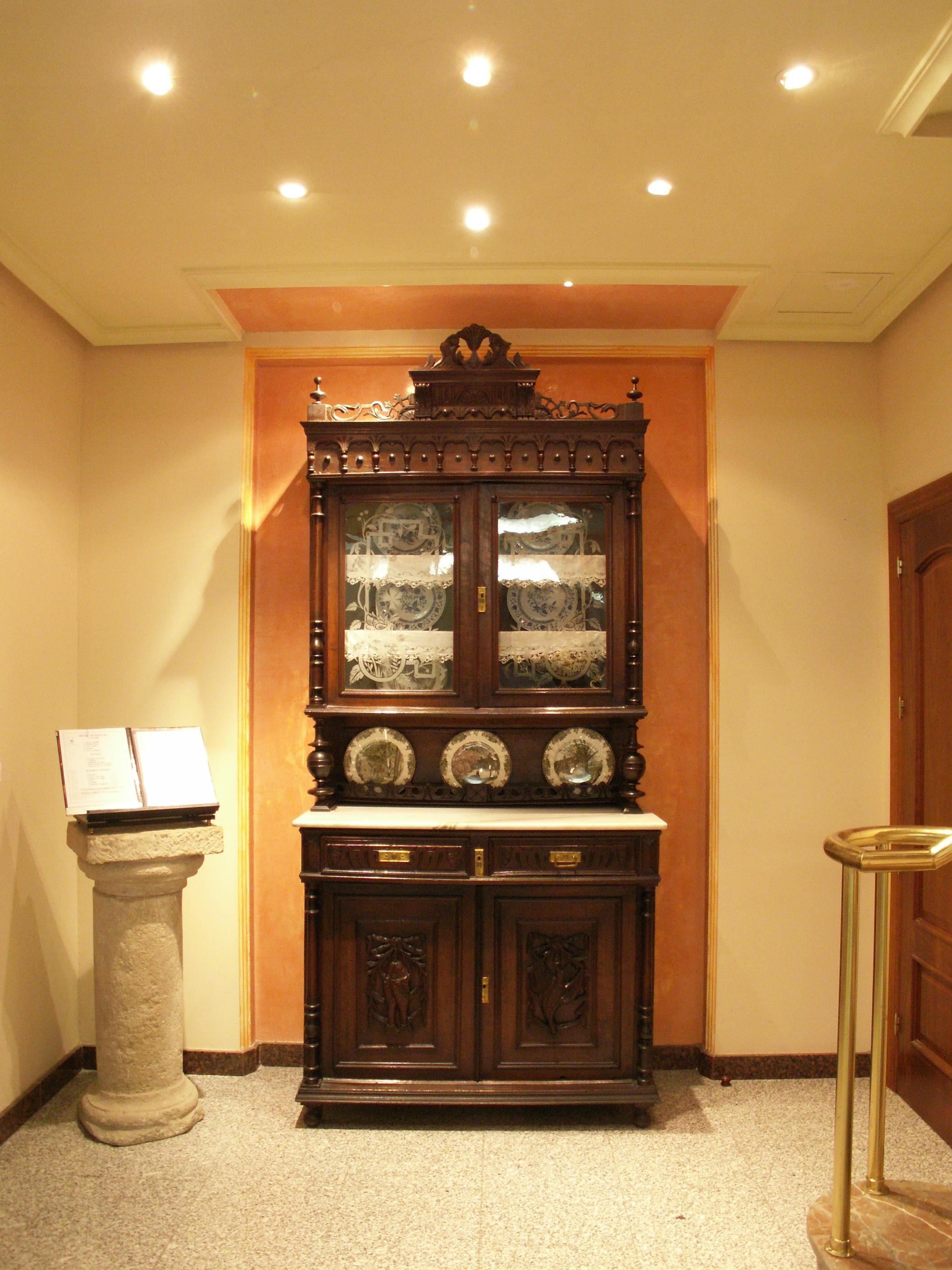 Hotel Victoria ลีนาเรส ภายนอก รูปภาพ